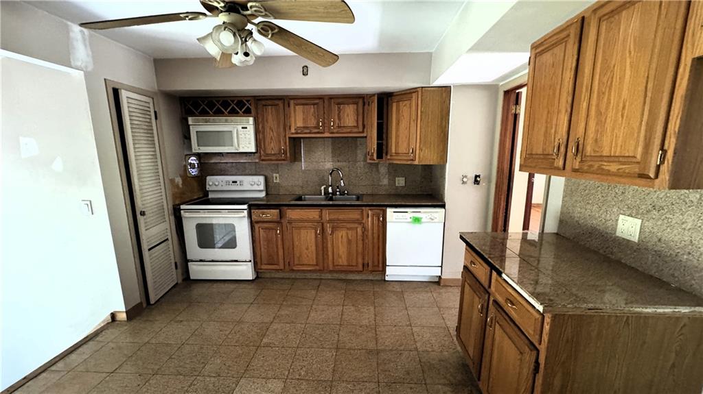 296 Greeves Road Out of NYC New Hampton NY 10958