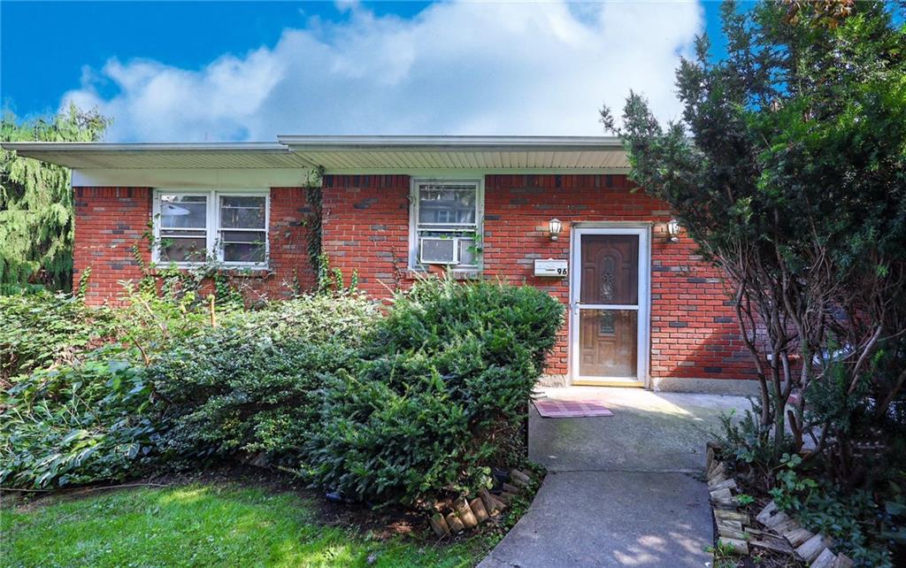 96 Longview Road Grymes Hill Brooklyn NY 10304