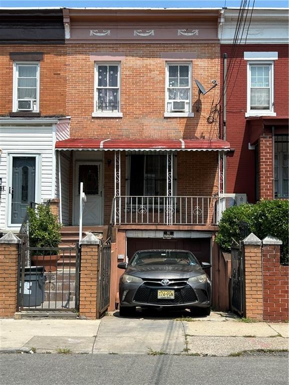 711 Vermont Street East New York Brooklyn NY 11207