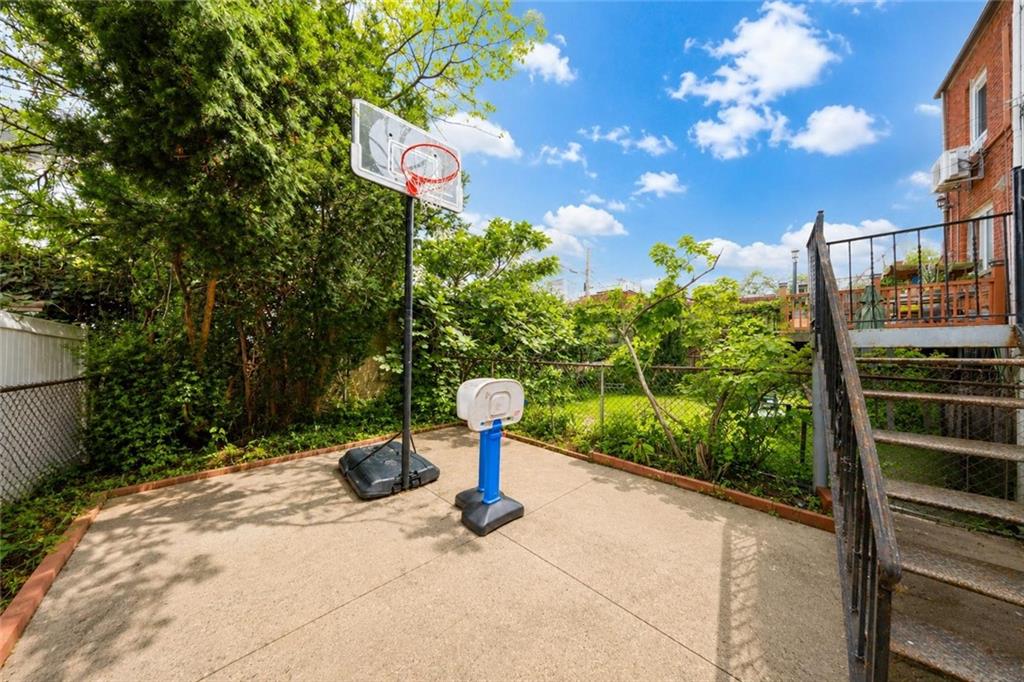 2118 East 26th Street Sheepshead Bay Brooklyn NY 11229
