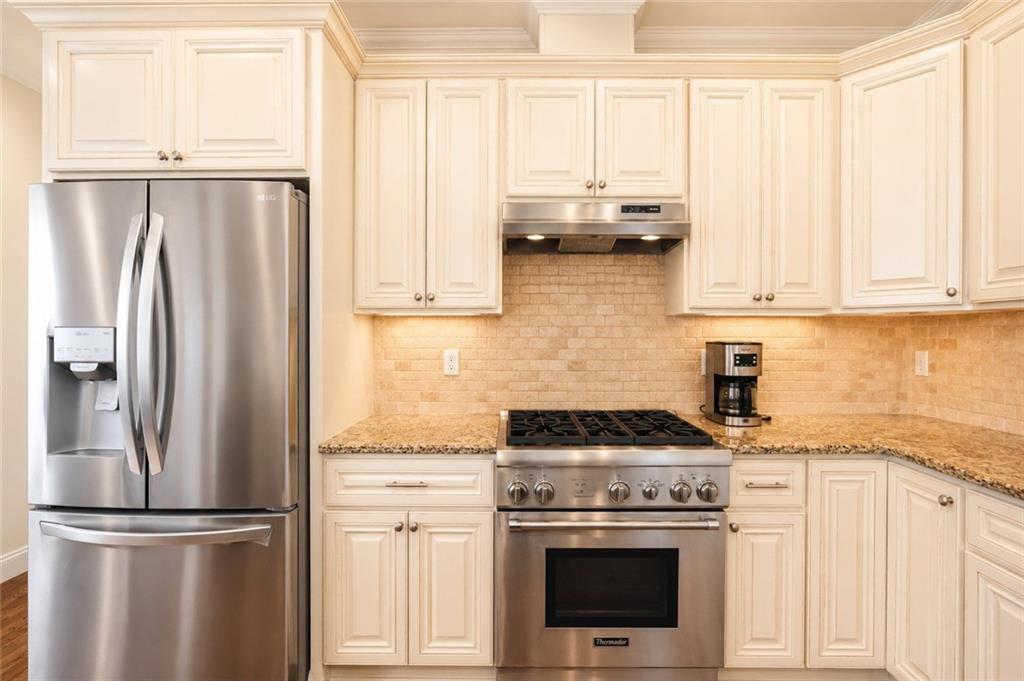 32 Wild Avenue Travis State Island NY 10314