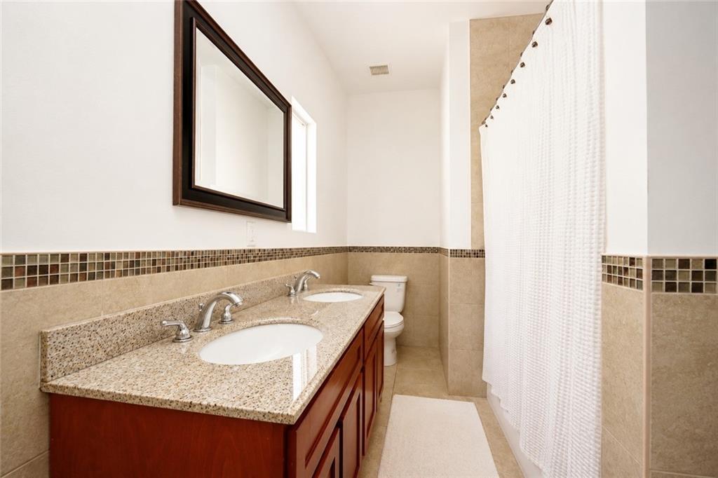 32 Wild Avenue Travis State Island NY 10314