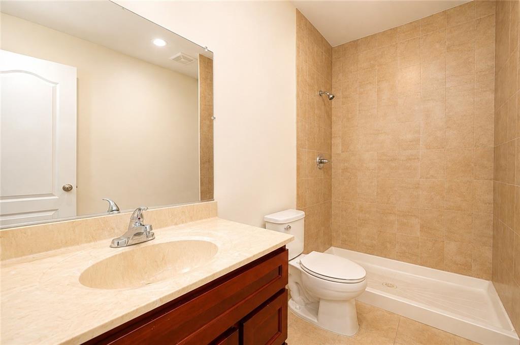 32 Wild Avenue Travis State Island NY 10314