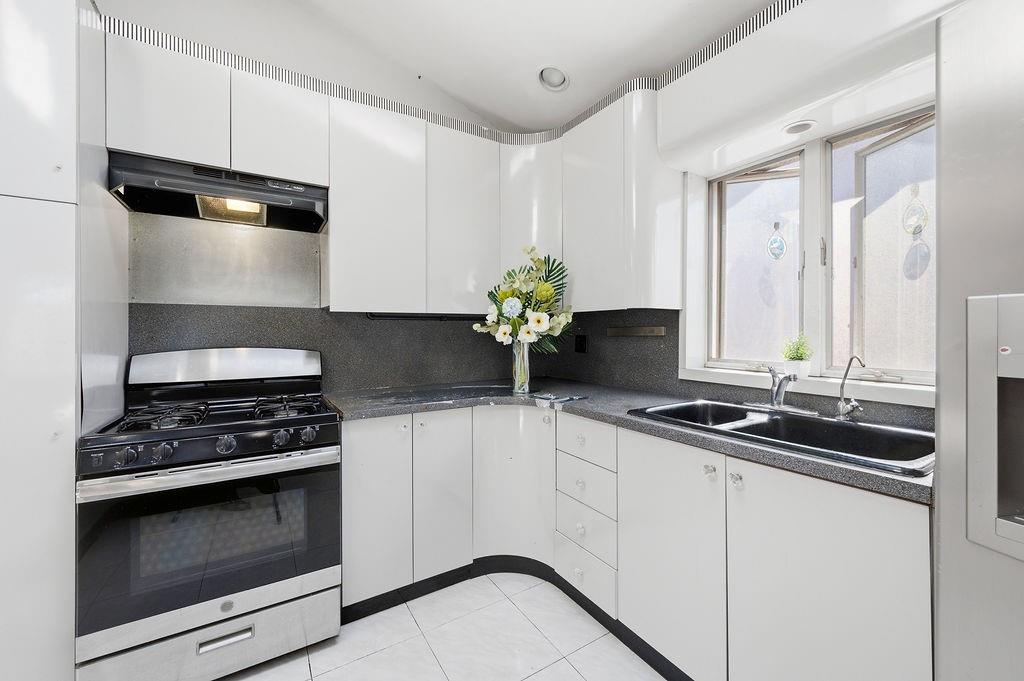 1859 78th Street Bensonhurst Brooklyn NY 11214