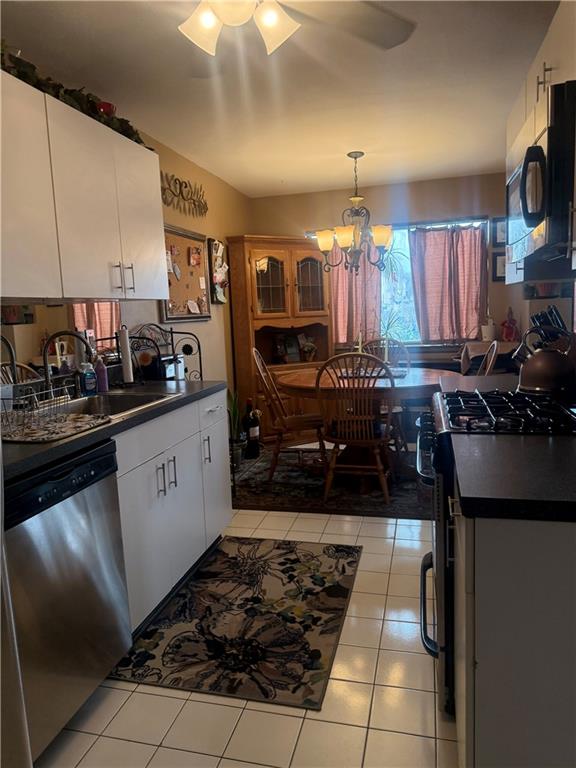 15 Phyllis Court Rossville Staten Island NY 10309