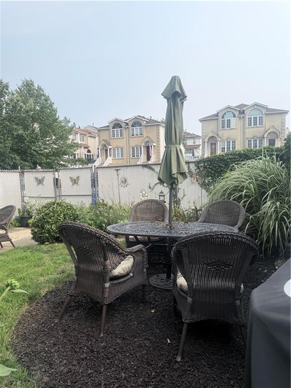 15 Phyllis Court Rossville Staten Island NY 10309