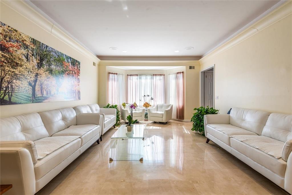 265 Barbara Street Brooklyn NY 10306