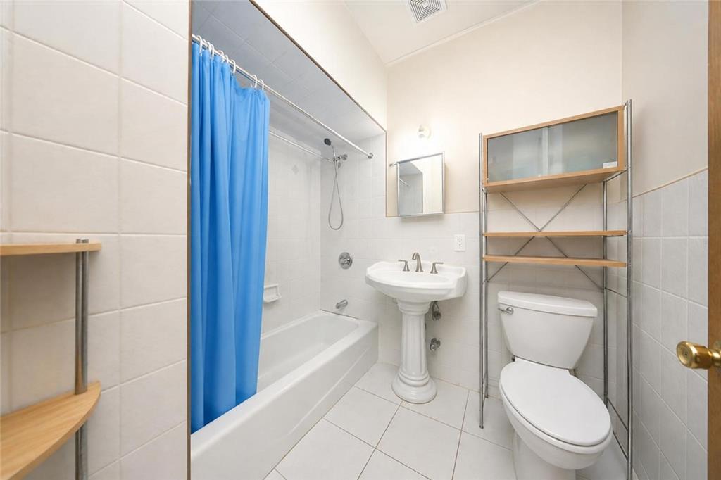 8614 Bay 16th Street Bath Beach Brooklyn NY 11214