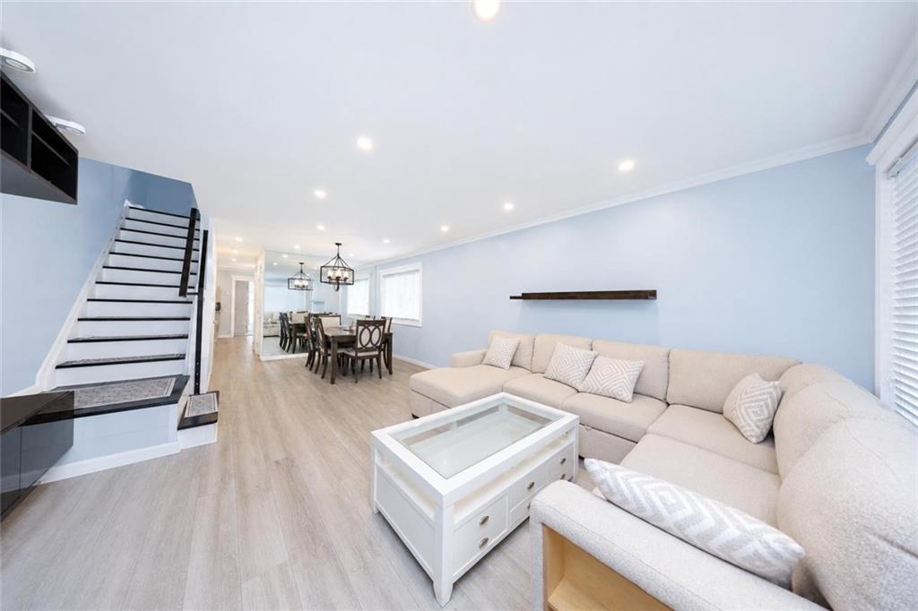 518 Tennyson Drive Eltingville Staten Island NY 10312