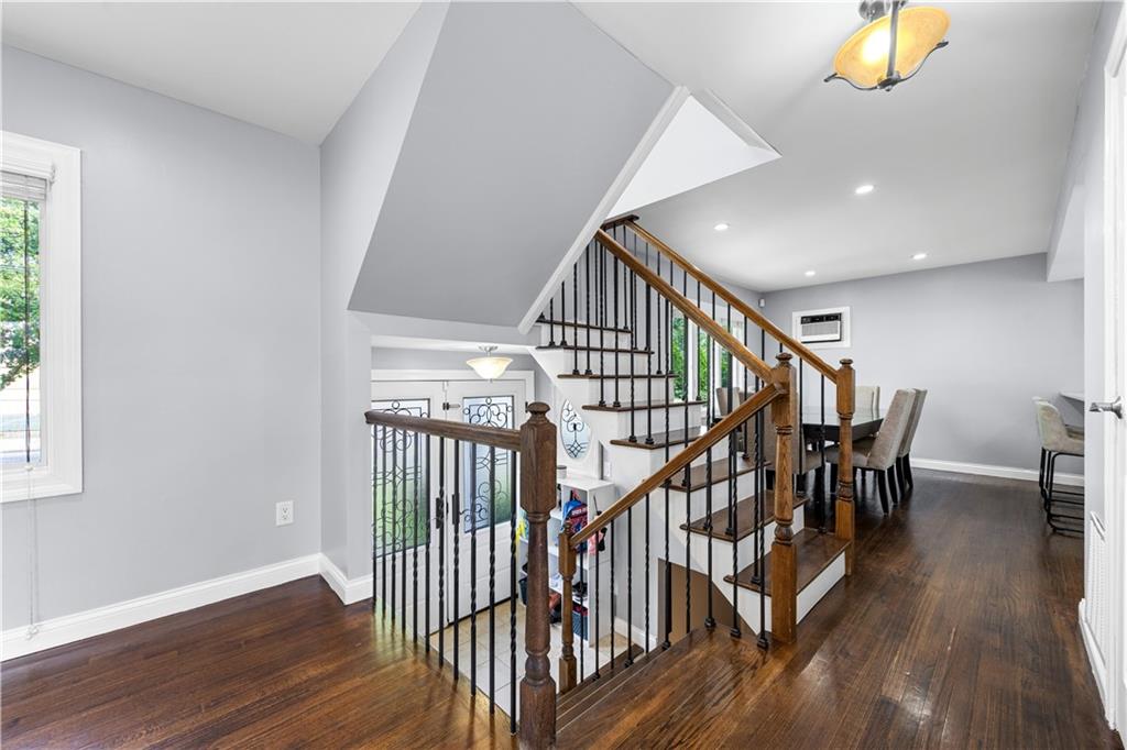98 Wilder Avenue Richmond Town Staten Island NY 10306