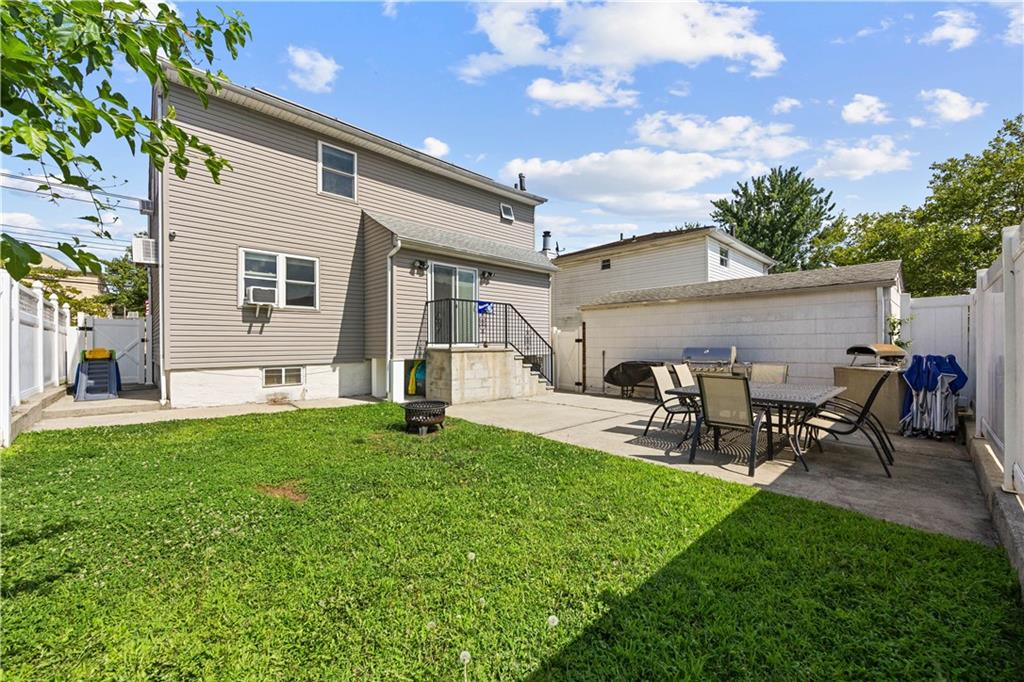 98 Wilder Avenue Richmond Town Staten Island NY 10306
