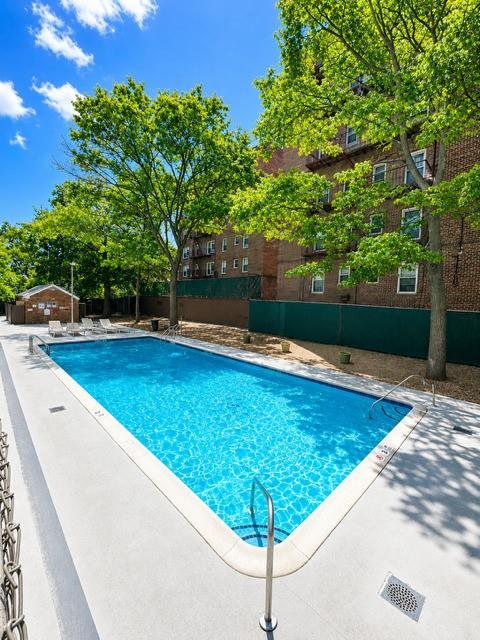 2650 Ocean Pkwy Gravesend Brooklyn NY 11235