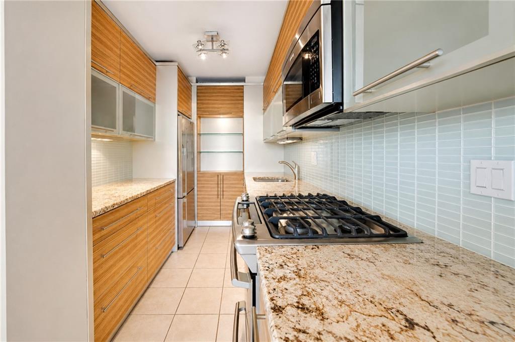 2915 West 5th Street Brighton Beach Brooklyn NY 11224