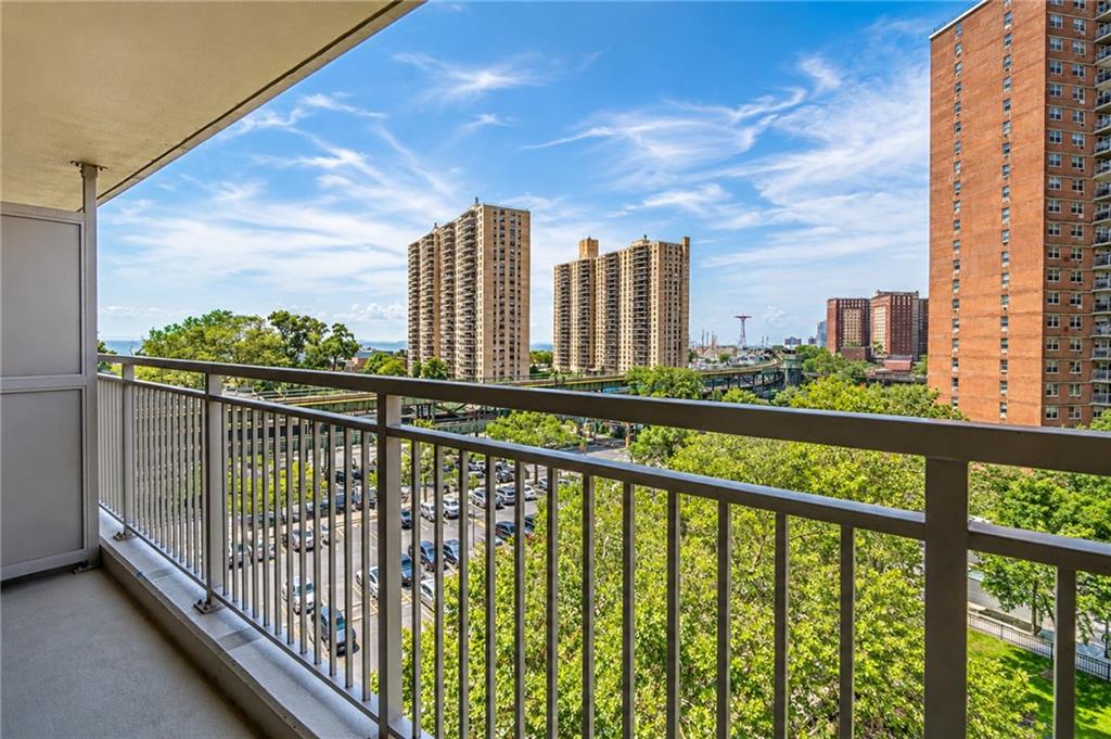 2915 West 5th Street Brighton Beach Brooklyn NY 11224