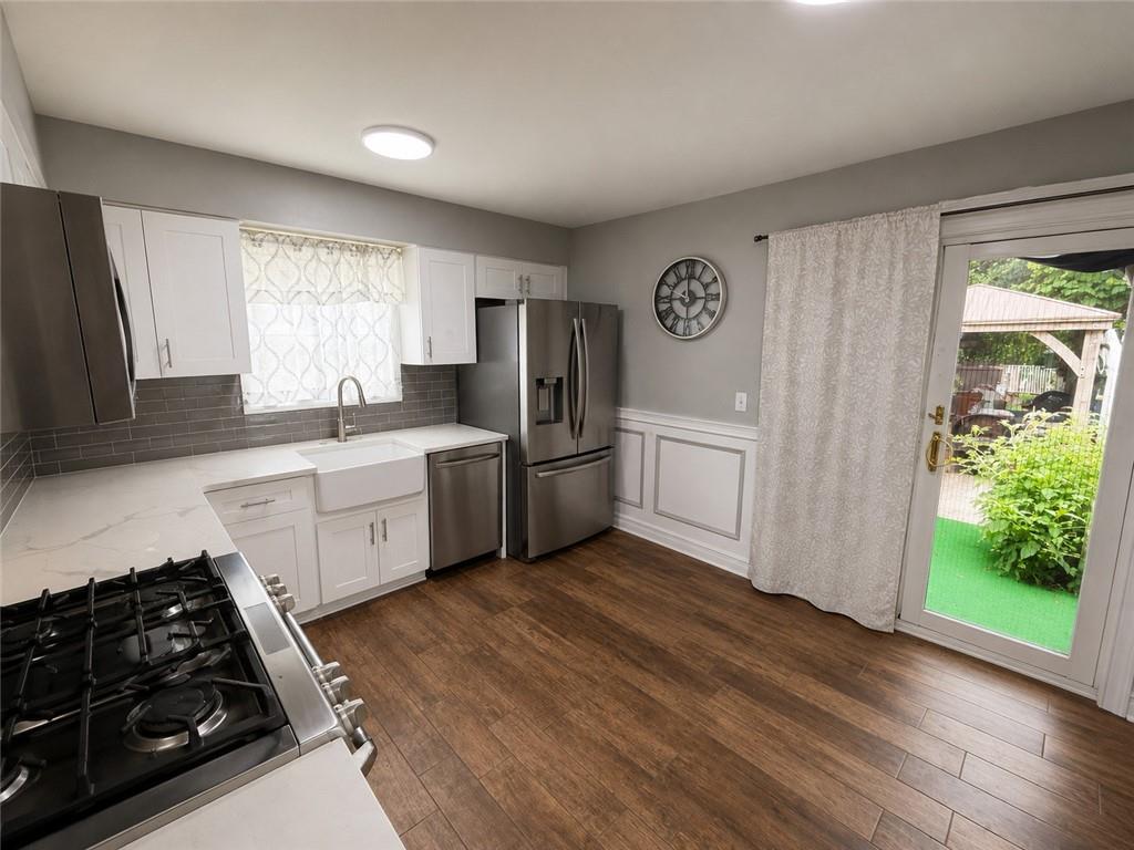 27 Clove Way Staten Island NY 10301