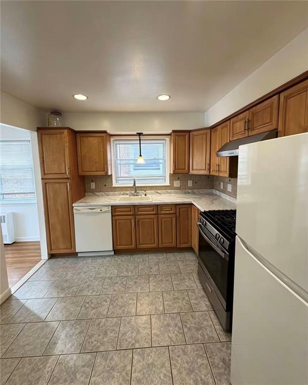 4327 215th Street Bayside Bayside NY 11361