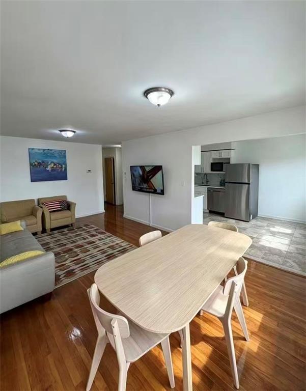 4327 215th Street Bayside Bayside NY 11361