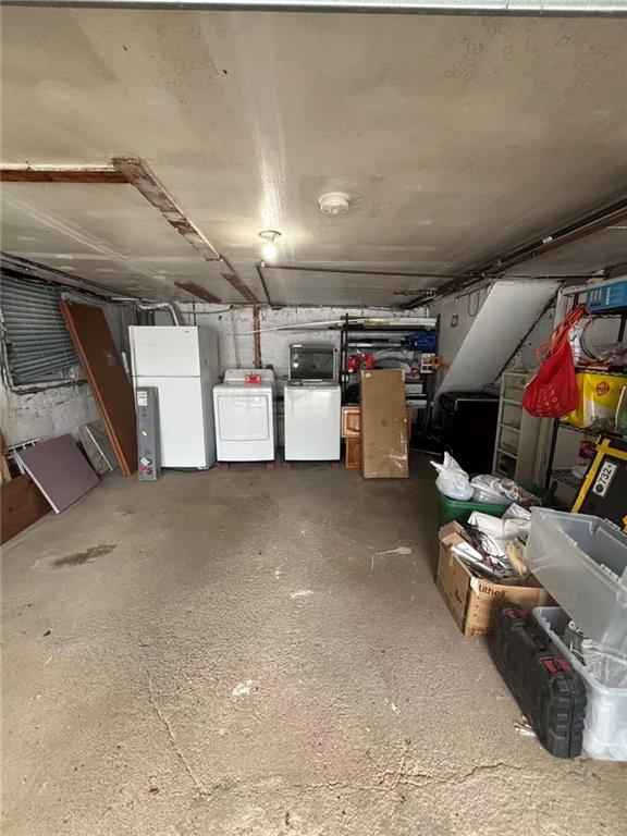 4327 215th Street Bayside Bayside NY 11361