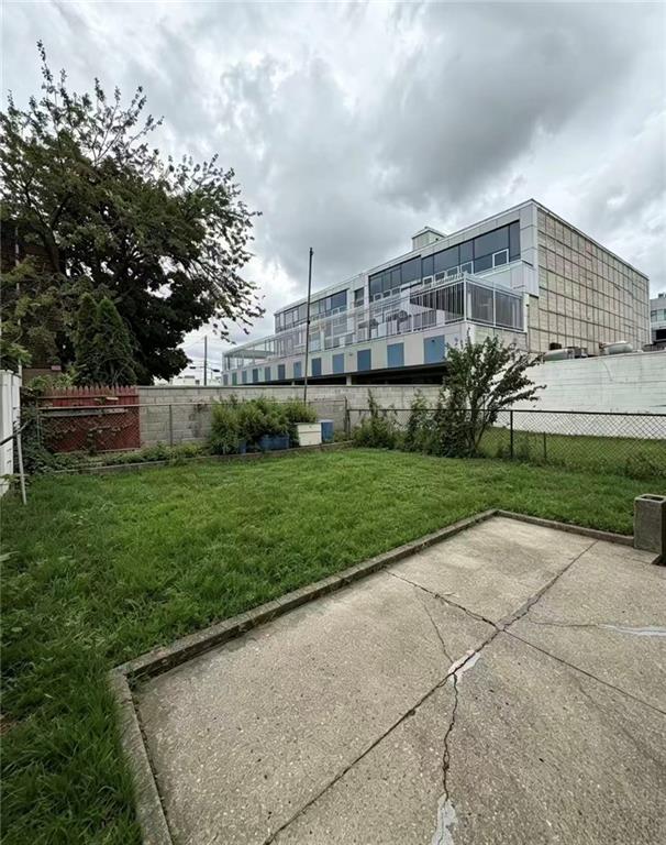 4327 215th Street Bayside Bayside NY 11361