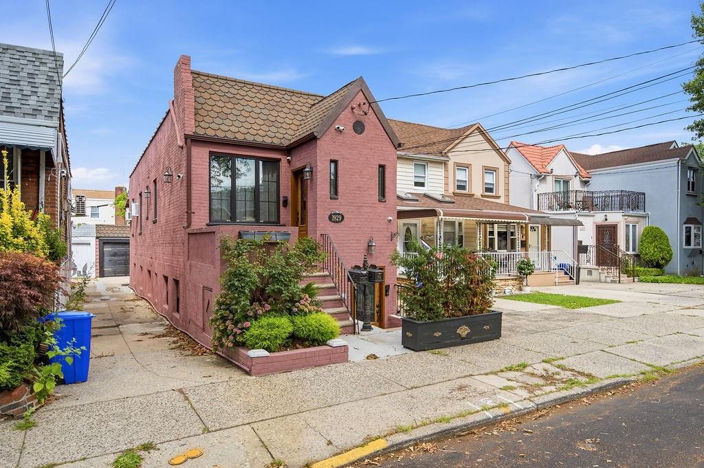 1929 East 33rd Street Marine Park Brooklyn NY 11234