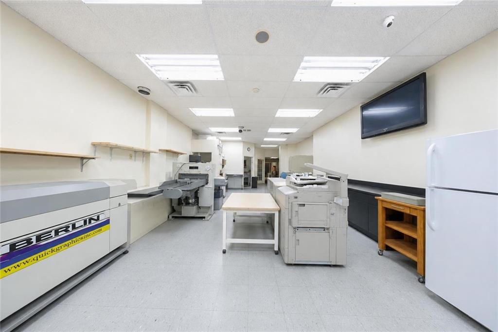 6308 Bay Parkway Borough Park Brooklyn NY 11204