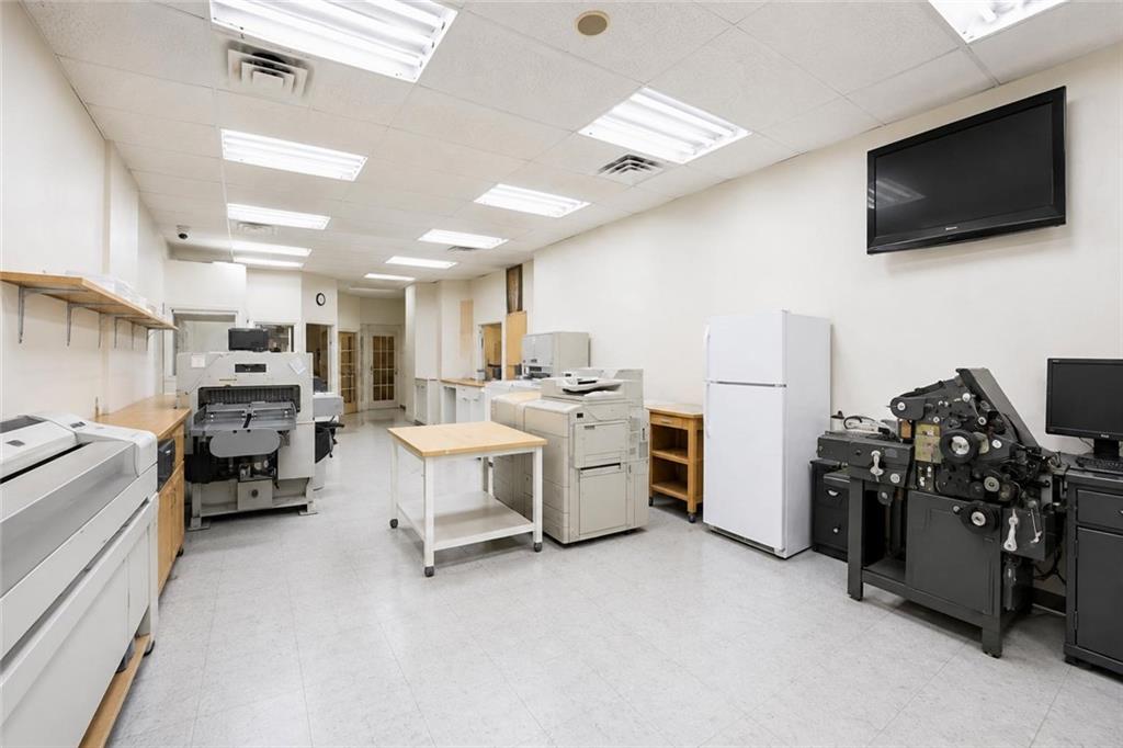 6308 Bay Parkway Borough Park Brooklyn NY 11204