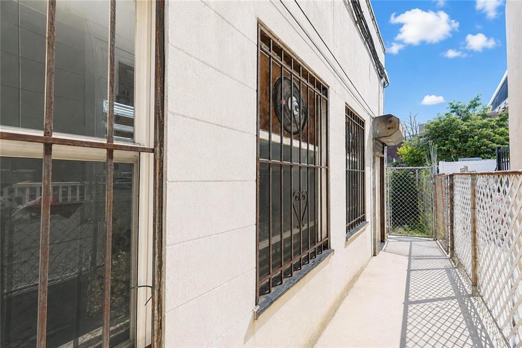 6308 Bay Parkway Borough Park Brooklyn NY 11204