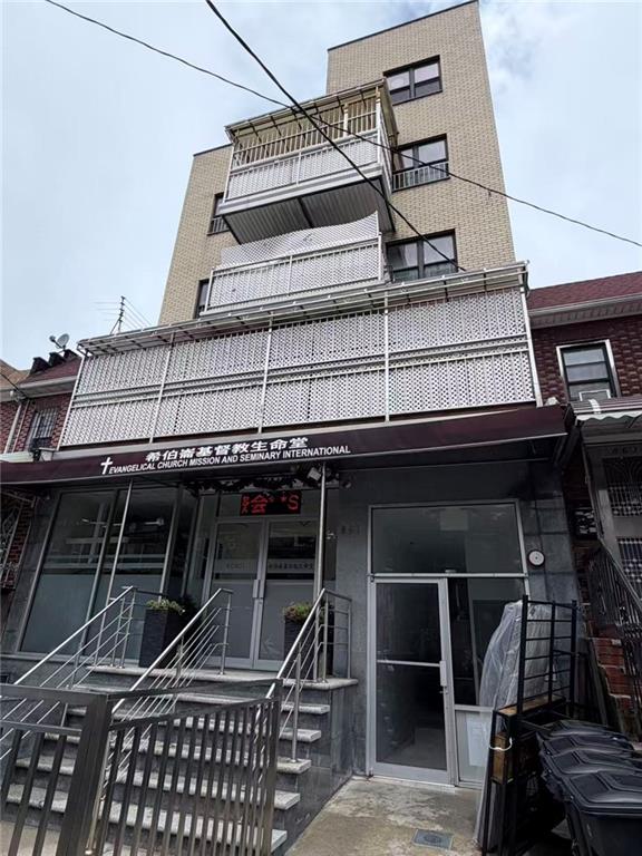 861 51st Street Sunset Park Brooklyn NY 11220