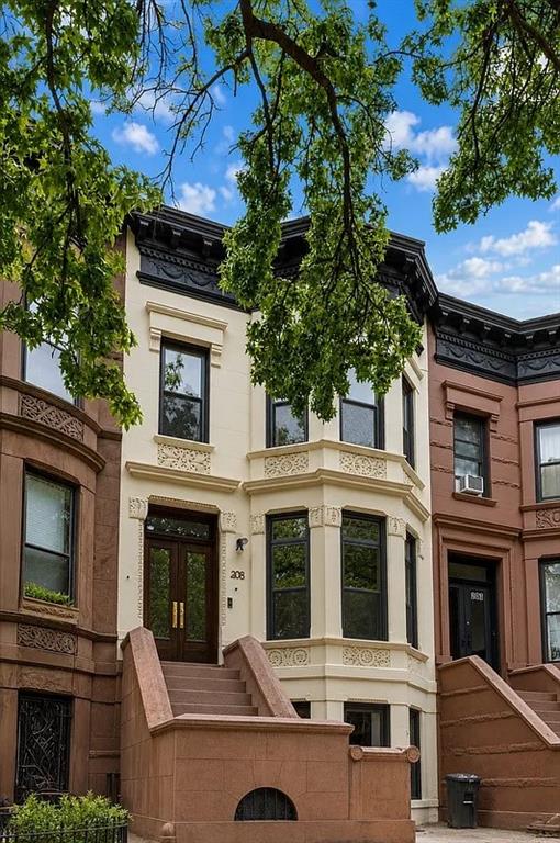 208 Lincoln Road Prospect Lefferts Gdns Brooklyn NY 11225