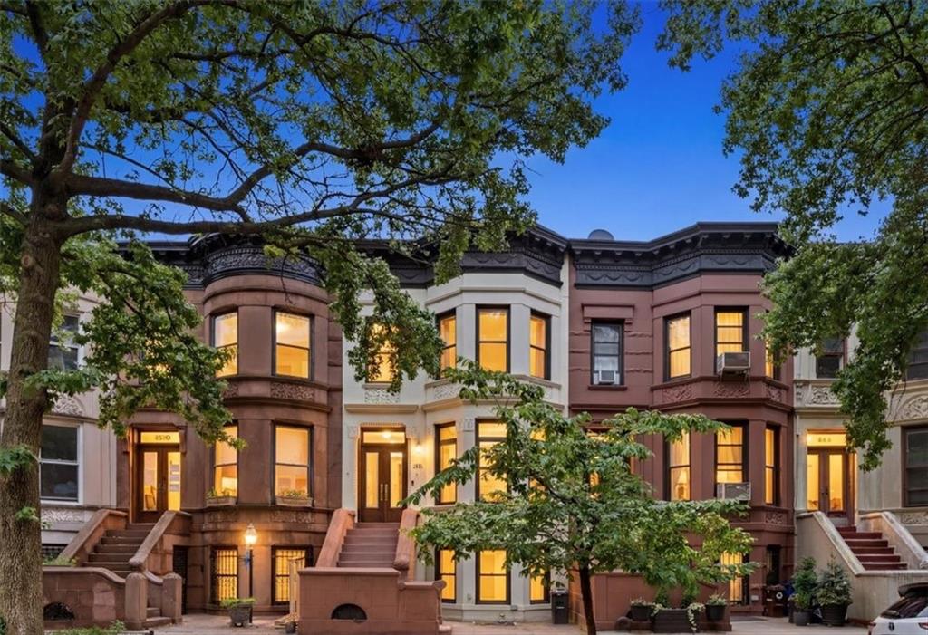 208 Lincoln Road Prospect Lefferts Gdns Brooklyn NY 11225