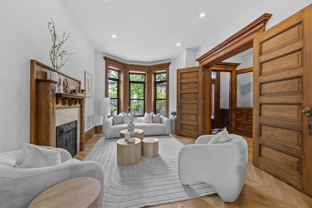 208 Lincoln Road Prospect Lefferts Gdns Brooklyn NY 11225