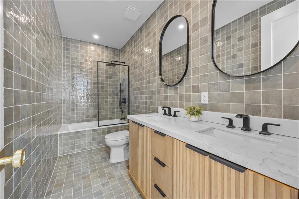 208 Lincoln Road Prospect Lefferts Gdns Brooklyn NY 11225