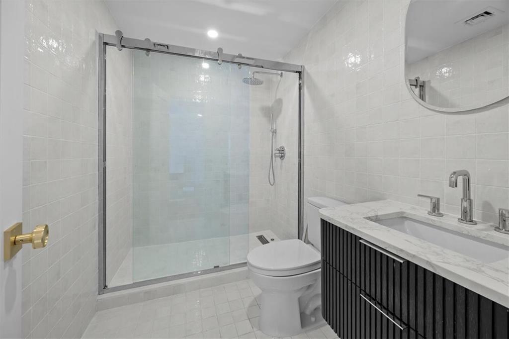208 Lincoln Road Prospect Lefferts Gdns Brooklyn NY 11225