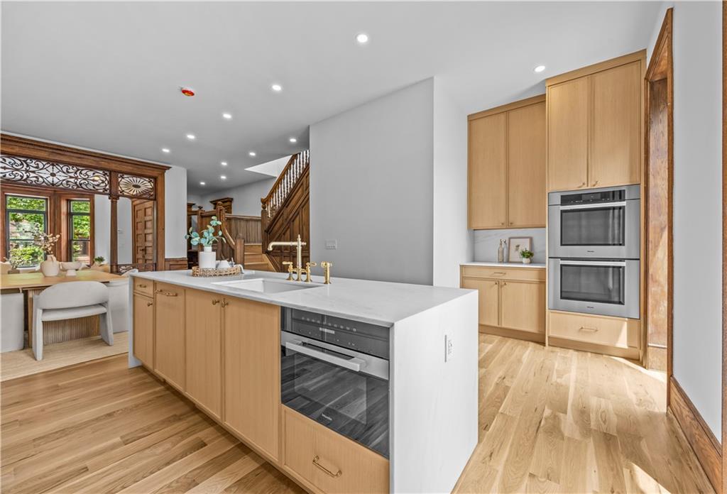 208 Lincoln Road Prospect Lefferts Gdns Brooklyn NY 11225