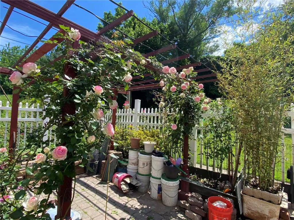 200A Pierce Street Concord Staten Island NY 10304