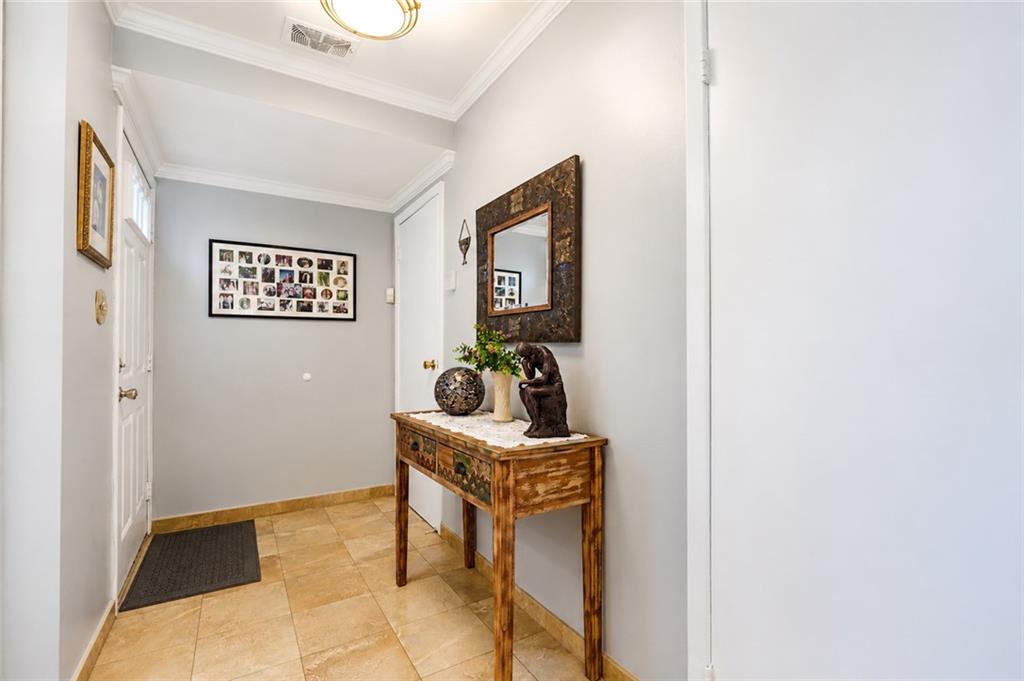 331 Hampton Green Arden Heights Staten Island NY 10312