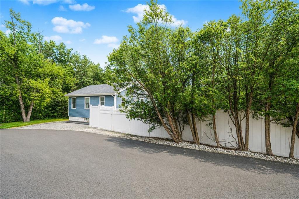 28 Weiner Street Richmond Valley Staten Island NY 10309
