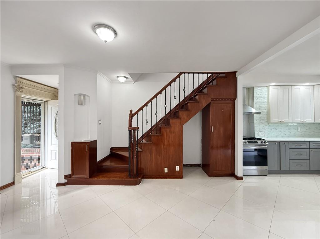 259 Bay 13th Street Bath Beach Brooklyn NY 11214