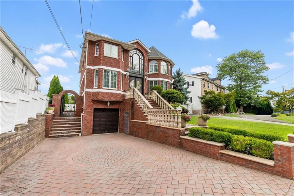 5125 Amboy Road Annadale Staten Island NY 10312
