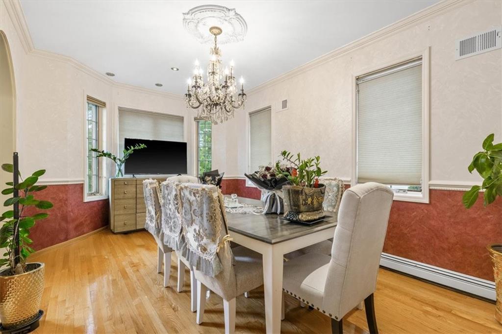 5125 Amboy Road Annadale Staten Island NY 10312