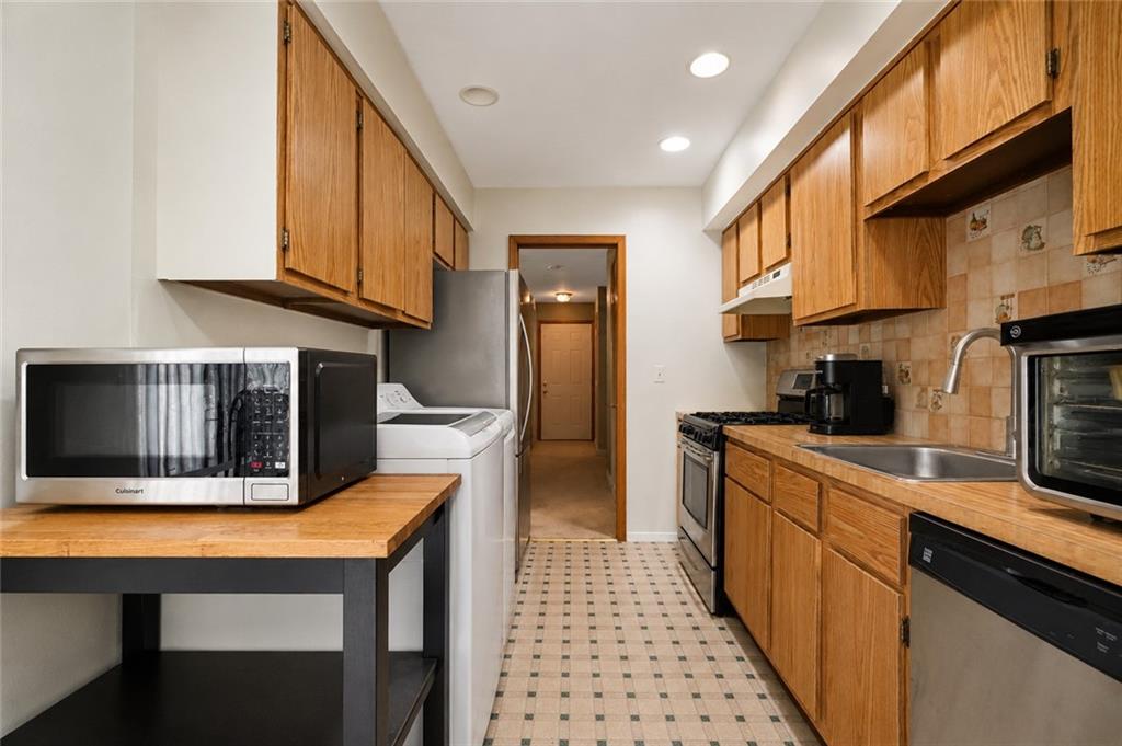 36 Cypress Loop Rossville Staten Island NY 10309