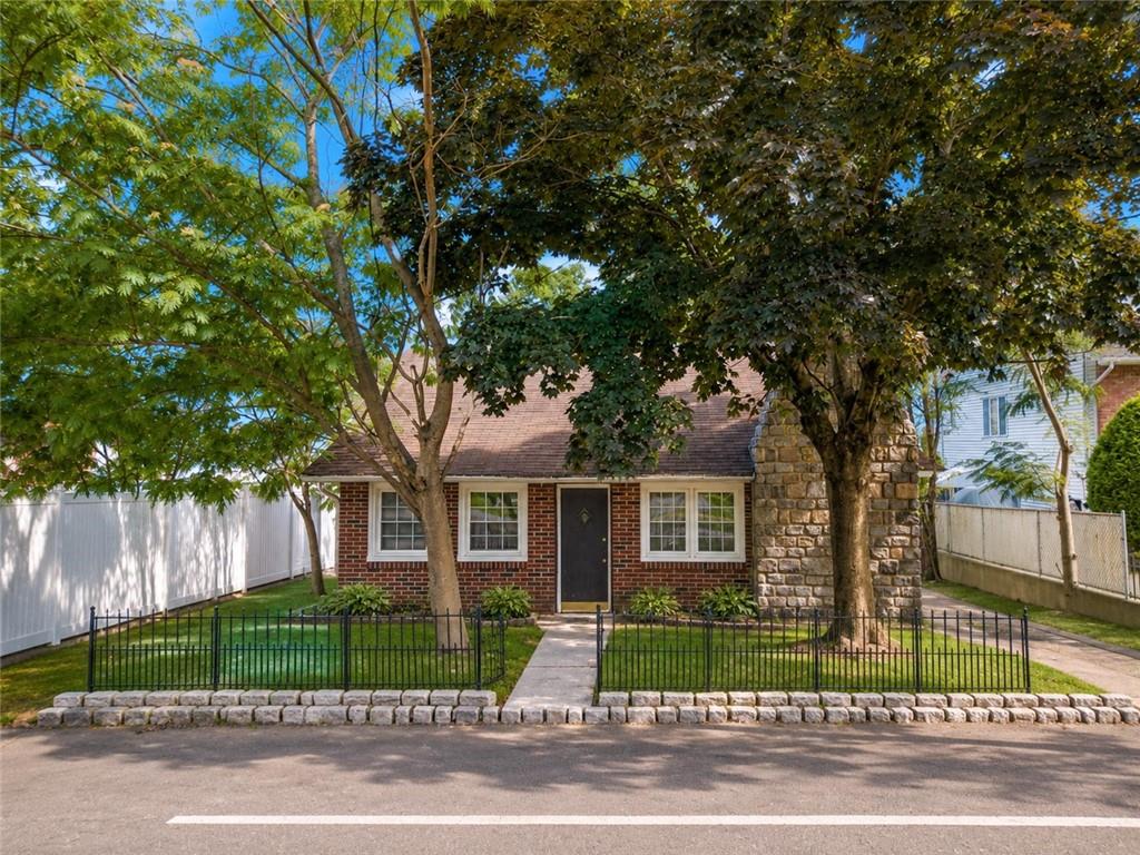 116 Sharrotts Road Woodrow Staten Island NY 10309