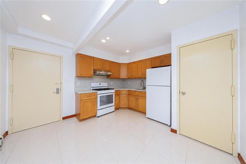 667 61st Street Sunset Park Brooklyn NY 11220