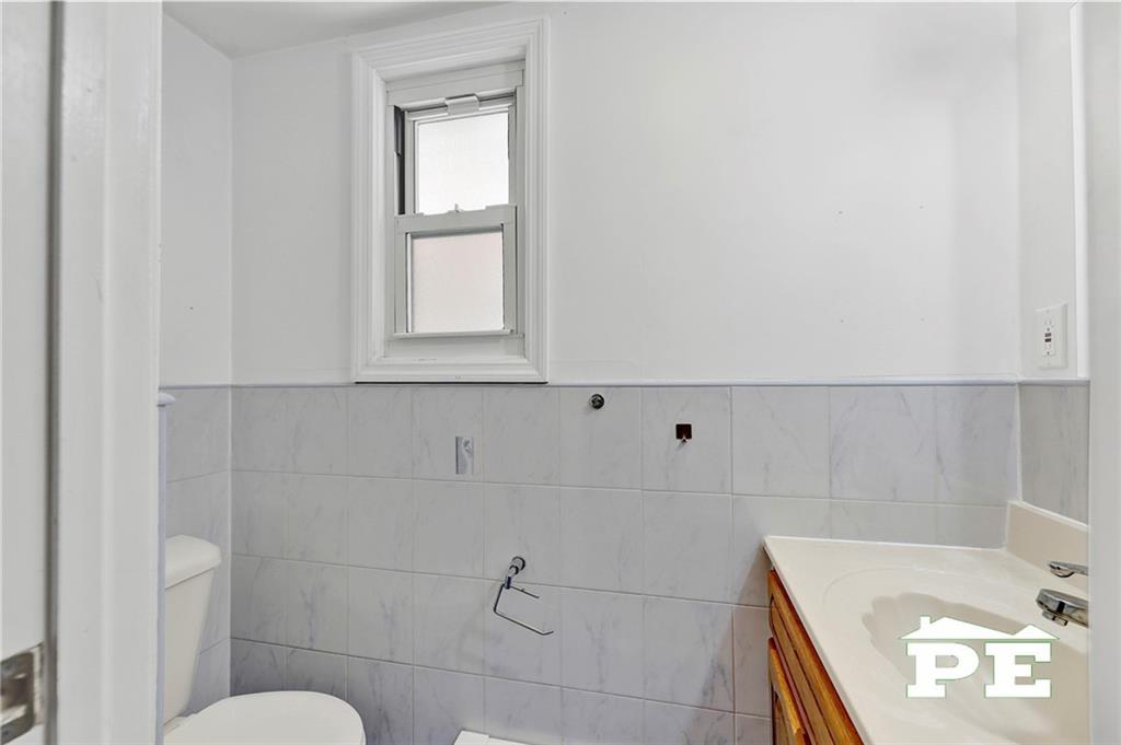 17 Margaret Court Sheepshead Bay Brooklyn NY 11235
