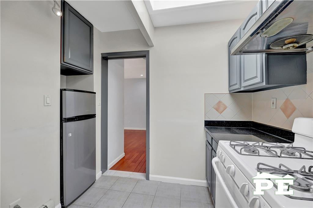 17 Margaret Court Sheepshead Bay Brooklyn NY 11235