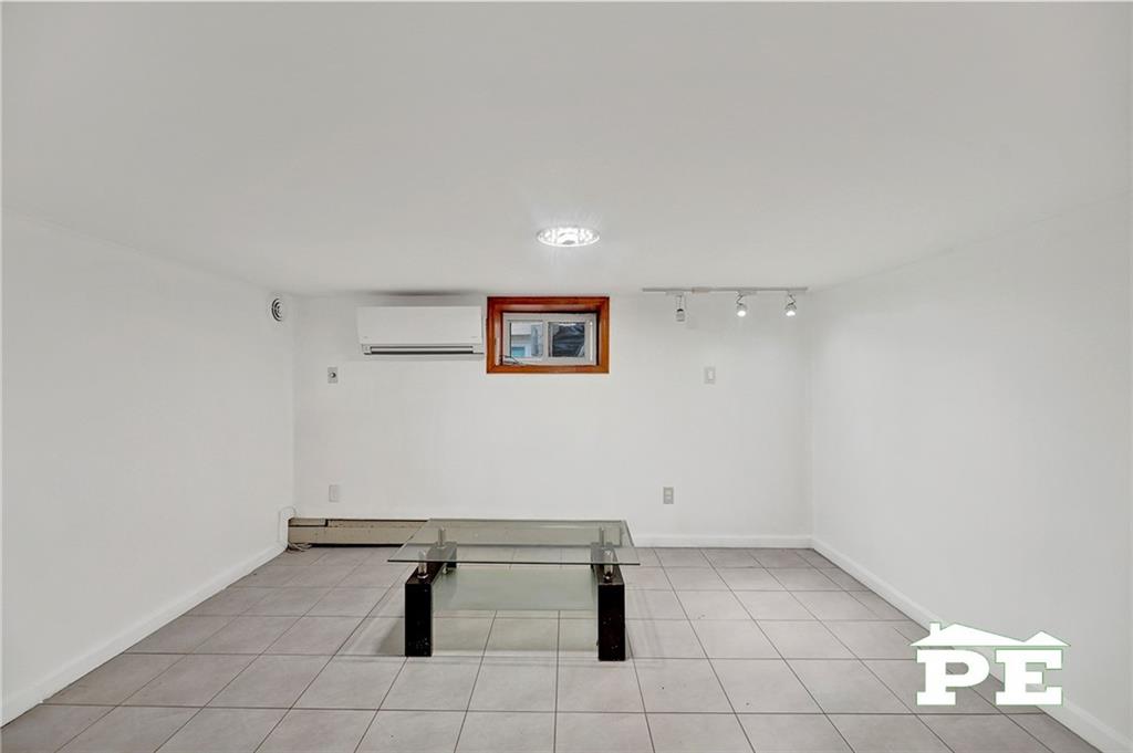 17 Margaret Court Sheepshead Bay Brooklyn NY 11235