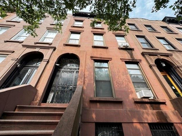 602 Henry Street Carroll Gardens Brooklyn NY 11231
