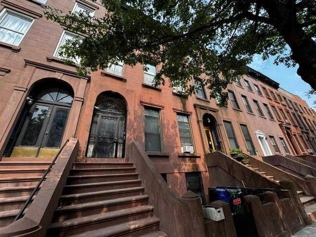 602 Henry Street Carroll Gardens Brooklyn NY 11231