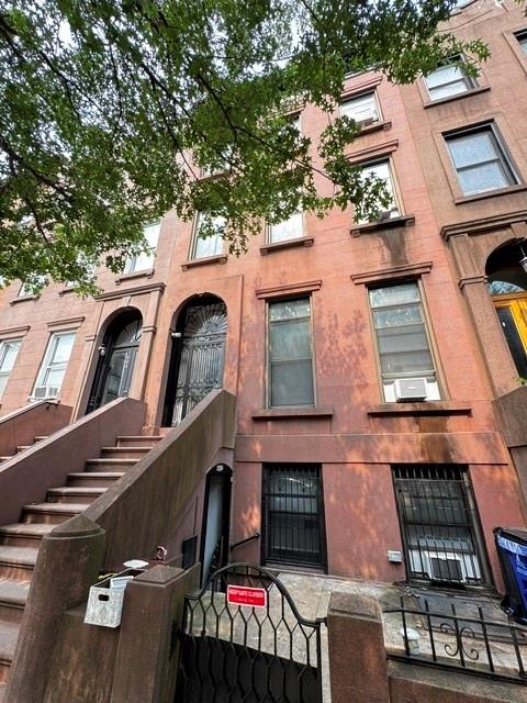 602 Henry Street Carroll Gardens Brooklyn NY 11231