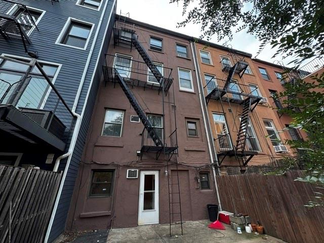 602 Henry Street Carroll Gardens Brooklyn NY 11231